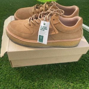 Clarks | kith | sanford | tan Suede| limited edition